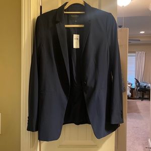 Navy long and lean blazer